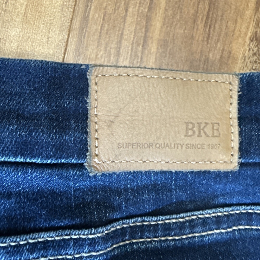 BKE Jeans Gabby Curvy Fit High Rise Skinny Womens 36x31.5 Blue Dark Wash - Picture 6 of 7